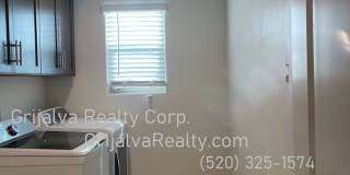 4 Bed, 3 Bath House + Den + Loft in Gladden Farms * MOVE-IN SPECIAL* (Moore Rd/Tangerine Farms) Gallery 22