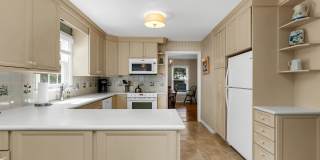 203 Washington Boulevard Gallery 10