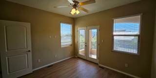 2 bedroom 2.5 bath Gallery 30