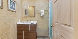 2211 Fisher Island Dr Gallery 41