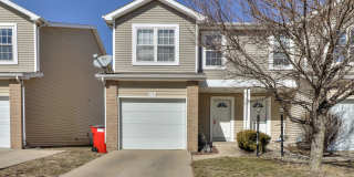 Full renovated townhome in Champaign - Available Now Gallery 1