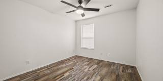 1002 North Molly Court Gallery 18