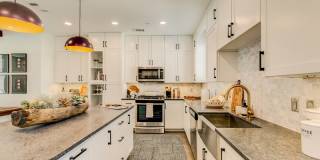 Elan Inwood Elan Inwood Gallery 82