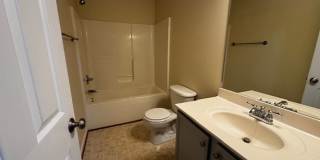 End Unit Townhome with Unfinished Basement Gallery 12