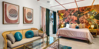 The Escape Island - Pool, Minigolf, Jacuzzi & Private Yard (Monthly Only - No Long Term) Gallery 21