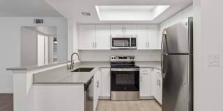 Brook Creek Apartments Gallery 10