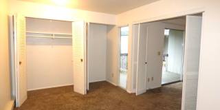 Rent Special: 1/2 Off June's Rent!! - Downstairs 2 Bedroom Unit Gallery 23