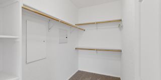 Spring River Luxury Apartment Homes Gallery 15