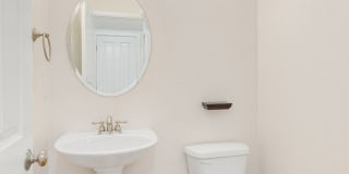 Issaquah Highlands 2 Bedroom 2.5 Bath Townhouse Gallery 11