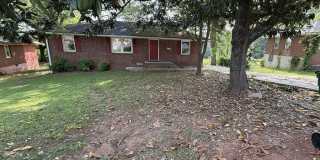 4484 Meadow Drive Gallery 1