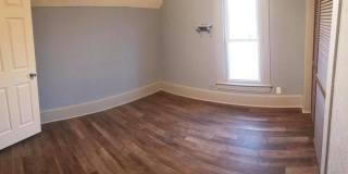 Large 1 Bedroom Apartment Near Viterbo University Gallery 1