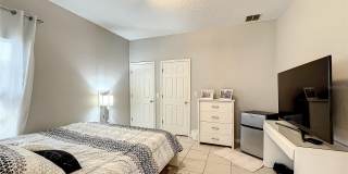 501 SUMMER PLACE Loop Gallery 8