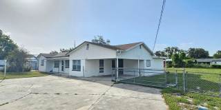 4 Bedroom, 3 Bath HOUSE with a detached 1 Bedroom and 1 bath in Lakeland *MOVE-IN SPECIAL* Gallery 4