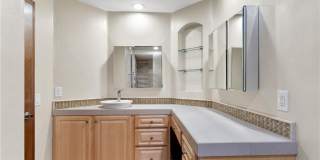 38501 Oaktree Gallery 15