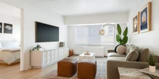 The Gramercy Gallery 15