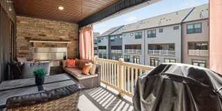 Luxurious 3 Bed 2.5 Bath Townhome In Beautiful Foster's Glen Gallery 30