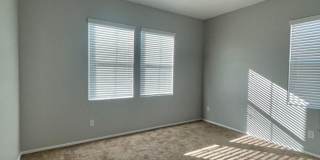 GREAT LOCATION!  Fabulous move-in ready 5 bed /3 bath home in south Tempe Gallery 37