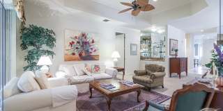 ***PELICAN BAY CRESCENT SEASONAL RENTAL***3 BED 2.5 BATH***2 CAR GARAGE***EXCELLENT LOCATION*** Gallery 11