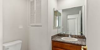 Grand 4-Bedroom San Leandro Home w/ Custom Upgrades Grand 4-Bedroom San Leandro Home w/ Custom Upgrades Gallery 20