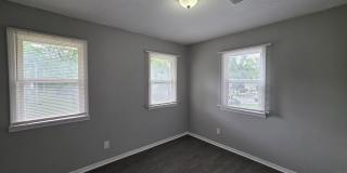 Spacious 4 Bed / 2.5 Bath Home with 2 Living Areas Gallery 16