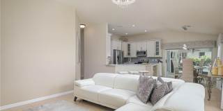 2250 Grove Dr Gallery 4