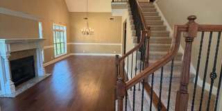 Spacious 4 Bedroom 2 1/2 Bath Home For Rent in Sango Area! Gallery 7