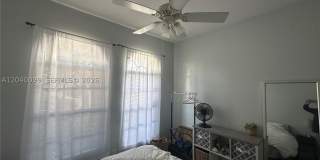16407 SW 1st Ct Gallery 14