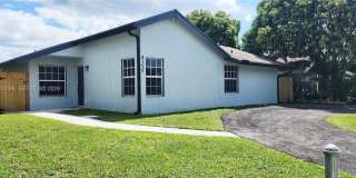 8120 SW 4th Ct Gallery 21