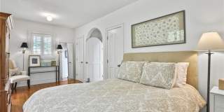 397 Gibbs Avenue Gallery 17
