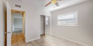 NE 2/BD 1/BA 1/CG HOME Gallery 22