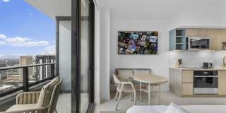601 NE 1 Gallery 3
