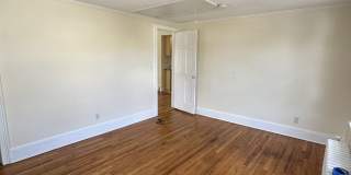 78 Suburban Avenue Gallery 23