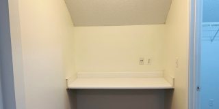 Prime South Fulton location! Minutes to Atlanta, I-85 and movie studios! 2 bed, 2.5 bath, 1 car garage, must see! Gallery 20