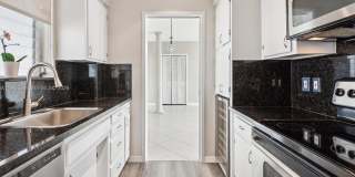 9101 E Bay Harbor Dr Gallery 10