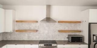 Modern East Austin 2/2 Condo Available Now! Gallery 4