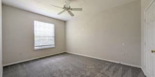 7990 BAYMEADOWS Road E Gallery 10