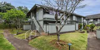 Pet Friendly - 2 bed /1 bath covered parking Waipio Gentry! Gallery 1