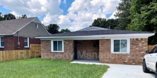 1437 Castalia St Gallery 1