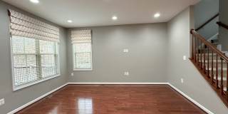 Gorgeous End Unit Garage Townhome In Brambleton for Rent! Gallery 16