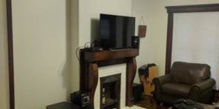 NEWLY RENOVATED NORTH CAMPUS - 6 BEDROOM 4 FULL BATHROOMS. THIS ONE HAS IT ALL! Gallery 4