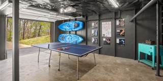 2 Southport Lane Gallery 49