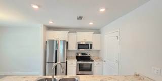 Quaint 3-Bedroom Home - Cardinal Cove Gallery 6