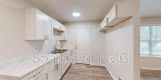 605 Lake Rd Gallery 1