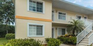 ***SEASONAL FURNISHED***Escape the cold and stay at Crown Pointe*** 2/2 Fully Furnished Condo*** Gallery 1