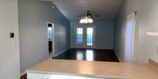 111 Bennington Lane Gallery 6