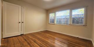 Charming three-bedroom, two-bath home in Midtown Palo Alto. Gallery 16