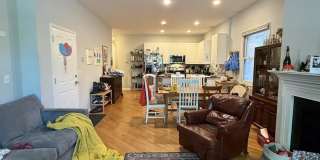 1514 North Wood St. Gallery 5