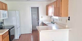 Room in 3 Bedroom Home at Caloosa Cove Gallery 1