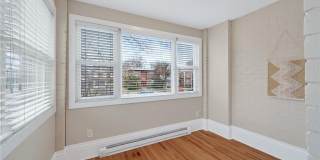 722 Grand Avenue Gallery 8