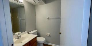 Room in 3 Bedroom Home at Arlyn Cir Gallery 33